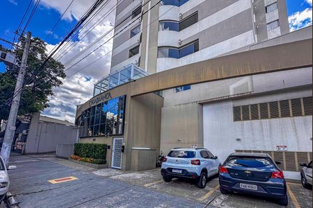 Apartamento para alugar com 52m², 2 quartos e 1 vagaFachada e portaria