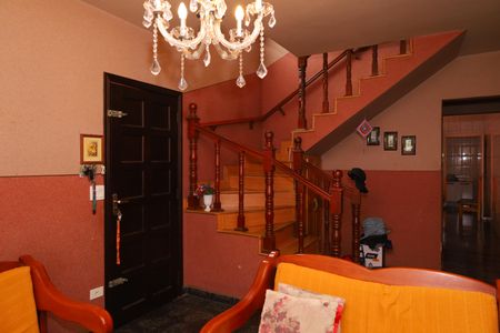 Sala de casa para alugar com 2 quartos, 180m² em Jardim Santa Maria, São Paulo