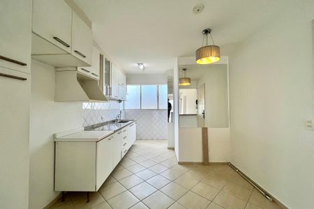 Apartamento à venda com 78m², 2 quartos e 1 vagaCozinha