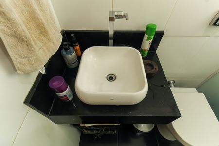 Casa à venda com 234m², 3 quartos e 2 vagas Casa à venda com 234m², 3 quartos e 2 vagasLavabo