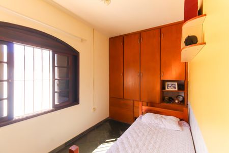 Casa à venda com 234m², 3 quartos e 2 vagas Casa à venda com 234m², 3 quartos e 2 vagasQuarto 3 - Suíte