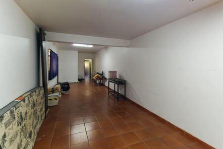 Casa à venda com 234m², 3 quartos e 2 vagas Casa à venda com 234m², 3 quartos e 2 vagasGaragem