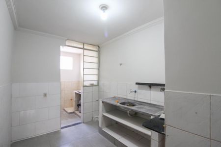 Studio para alugar com 35m², 1 quarto e sem vaga Studio para alugar com 35m², 1 quarto e sem vagaCozinha