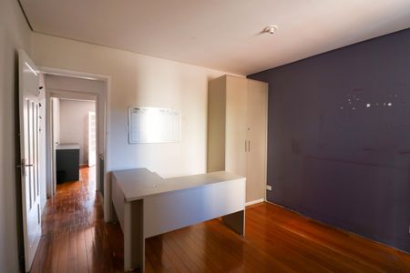 Casa para alugar com 250m², 4 quartos e 1 vaga Casa para alugar com 250m², 4 quartos e 1 vagaQuarto 4 Suíte