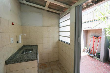 Casa para alugar com 250m², 4 quartos e 1 vaga Casa para alugar com 250m², 4 quartos e 1 vagaCozinha