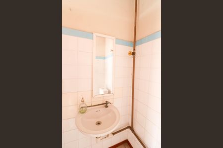 Casa para alugar com 250m², 4 quartos e 1 vaga Casa para alugar com 250m², 4 quartos e 1 vagaBanheiro de serviço