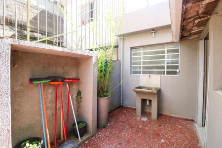 Casa para alugar com 250m², 4 quartos e 1 vaga Casa para alugar com 250m², 4 quartos e 1 vagaQuintal