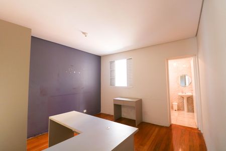 Casa para alugar com 250m², 4 quartos e 1 vaga Casa para alugar com 250m², 4 quartos e 1 vagaQuarto 4 Suíte