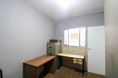 Casa para alugar com 250m², 4 quartos e 1 vaga Casa para alugar com 250m², 4 quartos e 1 vagaQuarto 1