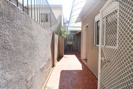 Casa para alugar com 250m², 4 quartos e 1 vaga Casa para alugar com 250m², 4 quartos e 1 vagaQuintal