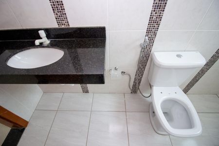 Casa à venda com 153m², 3 quartos e 2 vagasBanheiro Social