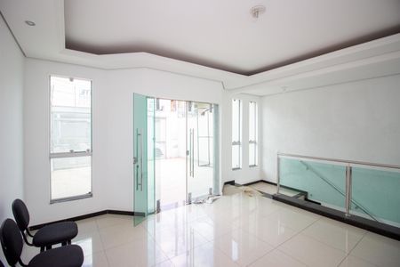 Casa à venda com 153m², 3 quartos e 2 vagasSala