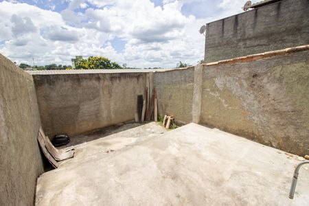 Casa à venda com 153m², 3 quartos e 2 vagasQuintal