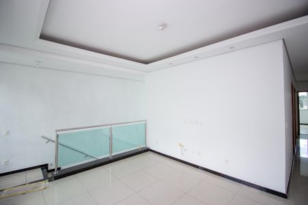 Casa à venda com 153m², 3 quartos e 2 vagasSala