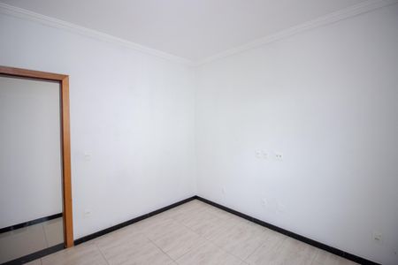 Casa à venda com 153m², 3 quartos e 2 vagasQuarto 2