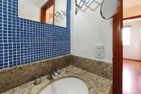 Apartamento à venda com 77m², 3 quartos e 2 vagas Apartamento à venda com 77m², 3 quartos e 2 vagasBanheiro