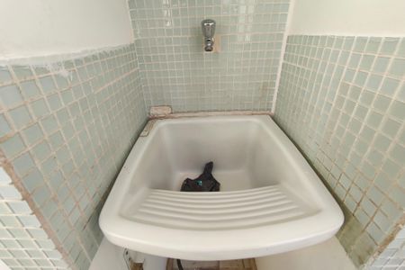 Apartamento à venda com 77m², 3 quartos e 2 vagas Apartamento à venda com 77m², 3 quartos e 2 vagasÁrea de Serviço