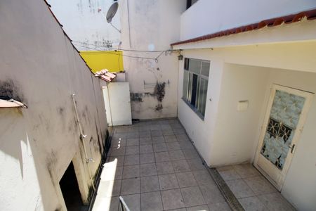 Apartamento para alugar com 53m², 2 quartos e sem vagaQuintal