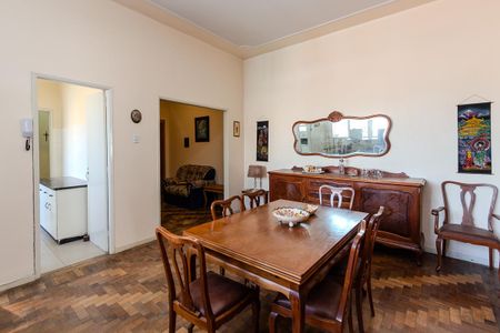 Apartamento à venda com 87m², 2 quartos e sem vagaSala