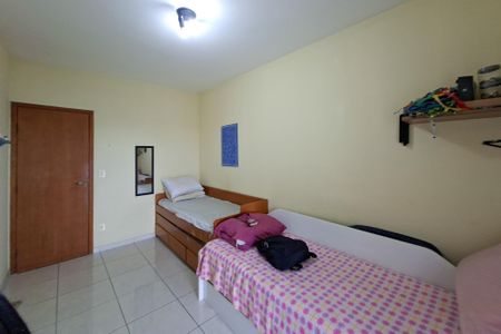 Apartamento para alugar com 100m², 2 quartos e 1 vaga Apartamento para alugar com 100m², 2 quartos e 1 vagaQuarto