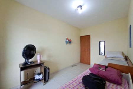Apartamento para alugar com 100m², 2 quartos e 1 vaga Apartamento para alugar com 100m², 2 quartos e 1 vagaQuarto
