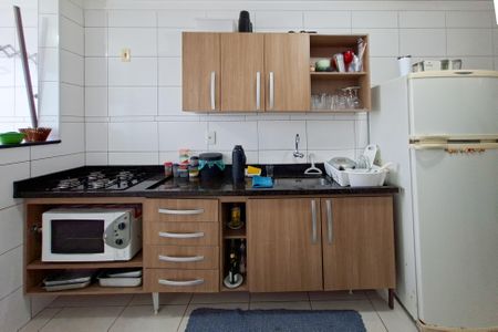 Apartamento para alugar com 100m², 2 quartos e 1 vaga Apartamento para alugar com 100m², 2 quartos e 1 vagaCozinha