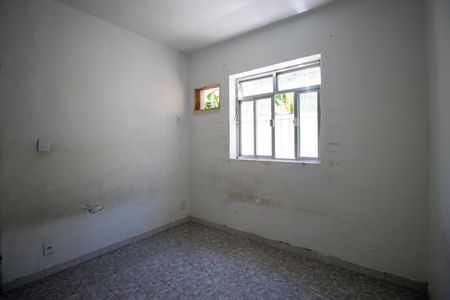 Quarto de apartamento para alugar com 1 quarto, 53m² em Irajá, Rio de Janeiro