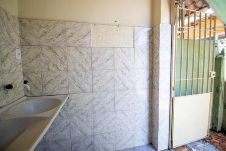 Casa para alugar com 53m², 1 quarto e sem vagaÁrea de Serviço