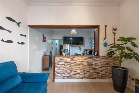 Casa para alugar com 130m², 2 quartos e 2 vagasCozinha 