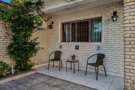 Casa para alugar com 130m², 2 quartos e 2 vagasVaranda