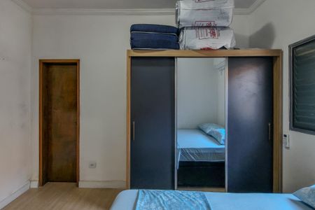 Casa para alugar com 130m², 2 quartos e 2 vagasSuíte