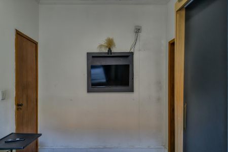 Casa para alugar com 130m², 2 quartos e 2 vagasSuíte