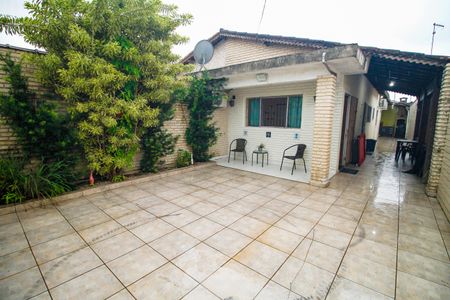 Garagem de casa para alugar com 2 quartos, 250m² em Nova Mirim, Praia Grande