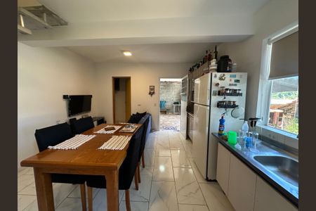 Casa à venda com 200m², 5 quartos e 2 vagasSala/Cozinha
