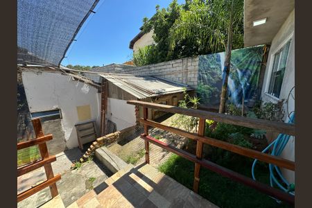 Casa à venda com 200m², 5 quartos e 2 vagasQuintal