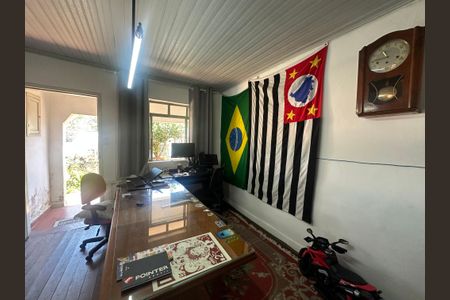 Casa à venda com 200m², 5 quartos e 2 vagasSala