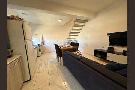Casa à venda com 200m², 5 quartos e 2 vagasSala/Cozinha