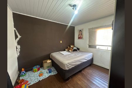 Casa à venda com 200m², 5 quartos e 2 vagasQuarto 1