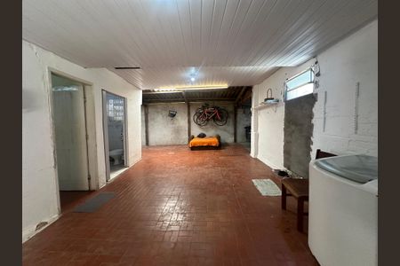 Casa à venda com 200m², 5 quartos e 2 vagasÁrea de Serviço