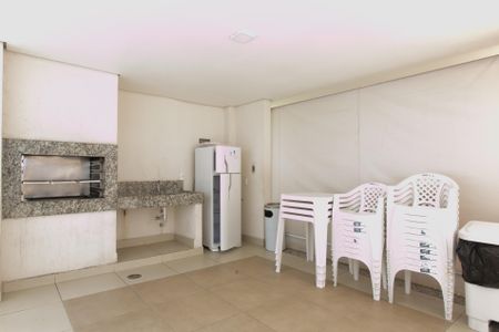 Apartamento para alugar com 32m², 2 quartos e sem vagaÁrea comum - Churrasqueira