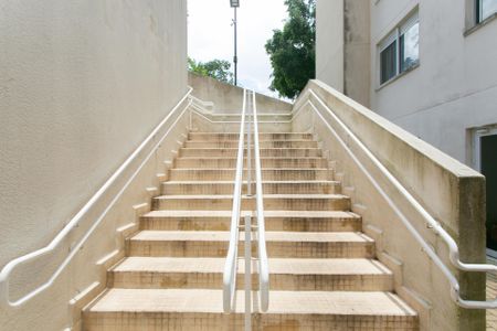 Apartamento para alugar com 32m², 2 quartos e sem vagaEscada 