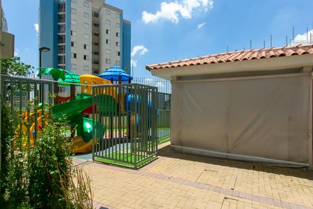 Apartamento para alugar com 32m², 2 quartos e sem vagaÁrea comum 