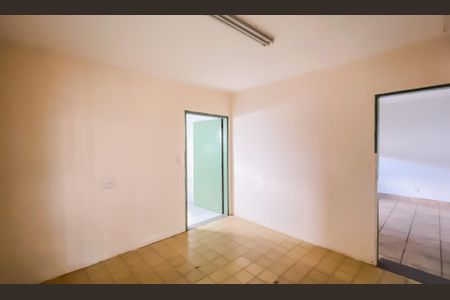 Casa para alugar com 180m², 4 quartos e 4 vagas Casa para alugar com 180m², 4 quartos e 4 vagasQuarto 3