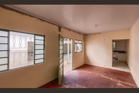 Casa para alugar com 180m², 4 quartos e 4 vagas Casa para alugar com 180m², 4 quartos e 4 vagasQuarto de Serviço