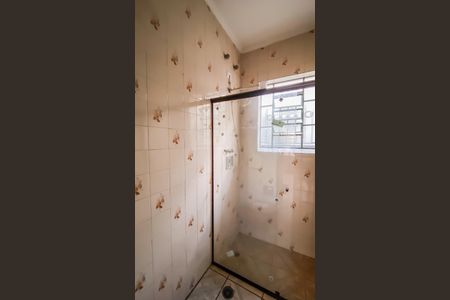 Casa para alugar com 180m², 4 quartos e 4 vagas Casa para alugar com 180m², 4 quartos e 4 vagasBanheiro 2