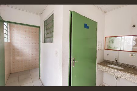 Casa para alugar com 180m², 4 quartos e 4 vagas Casa para alugar com 180m², 4 quartos e 4 vagasBanheiro de serviço