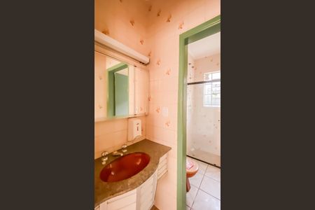 Casa para alugar com 180m², 4 quartos e 4 vagas Casa para alugar com 180m², 4 quartos e 4 vagasBanheiro 2