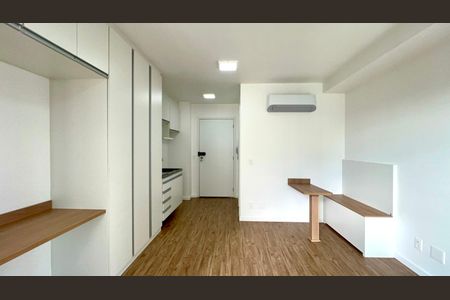 Studio para alugar com 26m², 1 quarto e sem vaga Studio para alugar com 26m², 1 quarto e sem vagaStudio