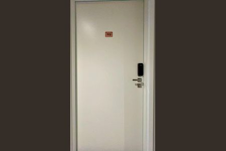 Studio para alugar com 26m², 1 quarto e sem vaga Studio para alugar com 26m², 1 quarto e sem vagaEntrada