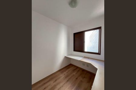 Apartamento para alugar com 65m², 3 quartos e 1 vagaQuarto 3